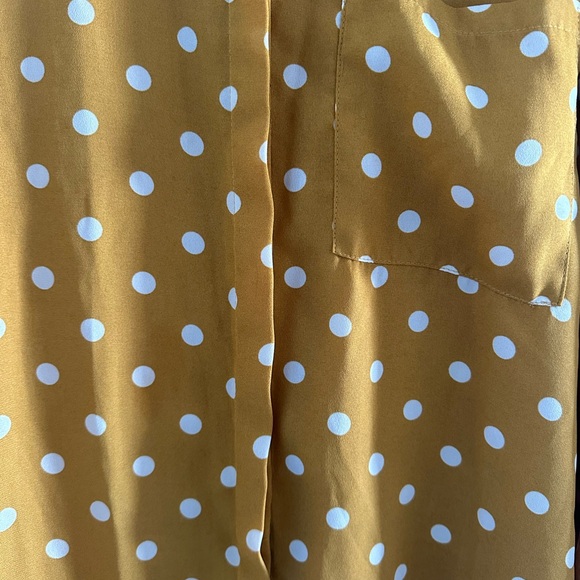 🌻 Fashion Nova Mustard Polka Dot Blouse 🌻 - Picture 3 of 5